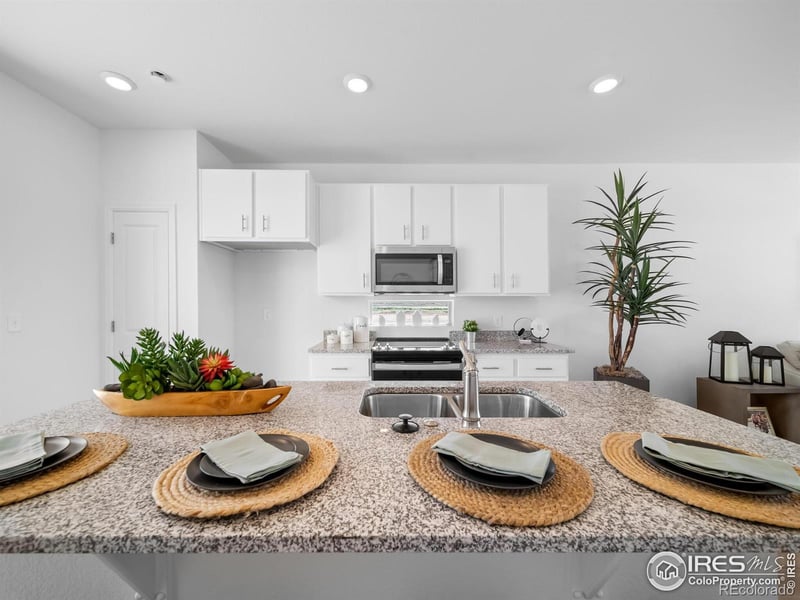 3379 Pearwood Dr, Johnstown, CO 80534