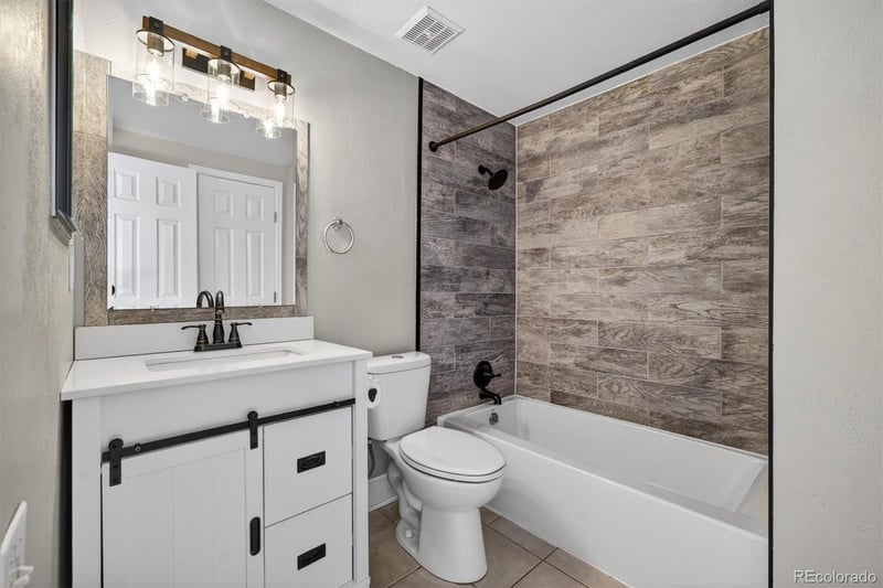 2761 Salida Way, Aurora, CO 80013