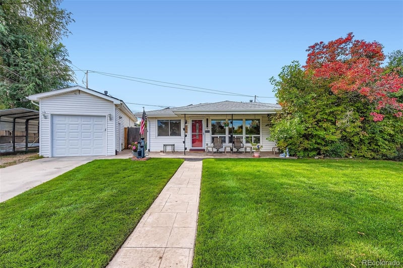 664 Washington Cir, Englewood, CO 80113