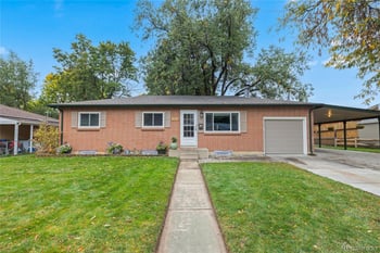 6376 Brooks Dr, Arvada, CO 80004