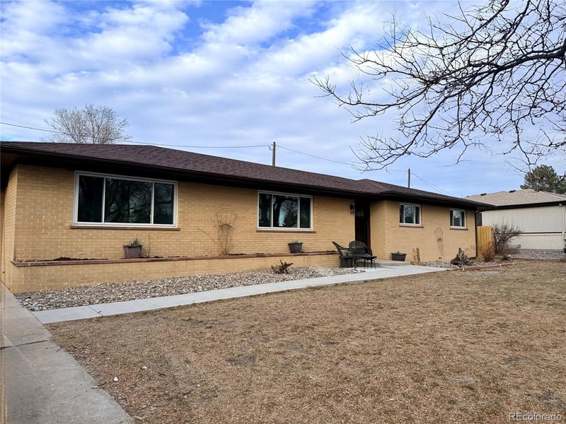 1608 Mount View Ln, Colorado Springs, CO 80907