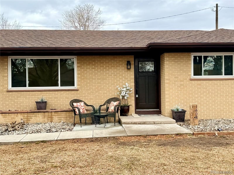 1608 Mount View Ln, Colorado Springs, CO 80907