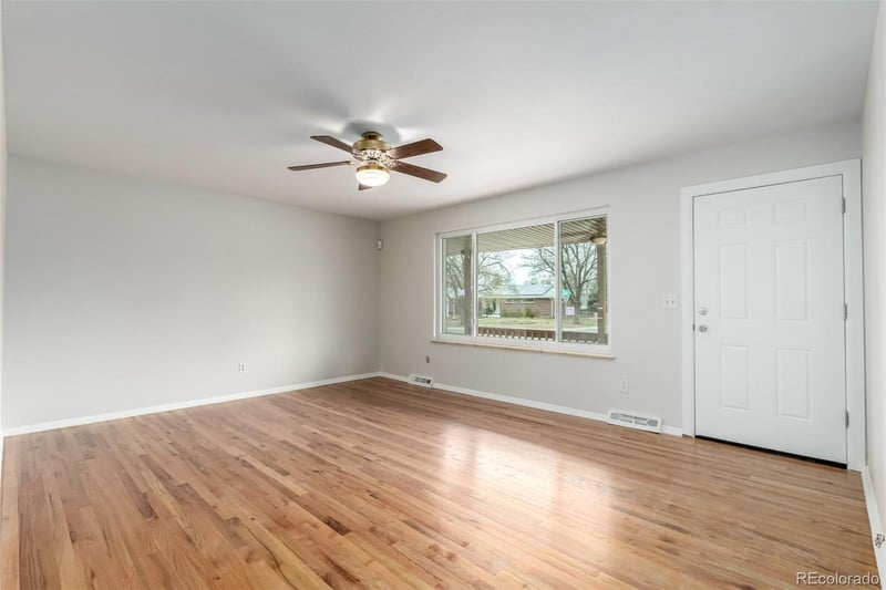 13084 Alaska Pl, Aurora, CO 80012