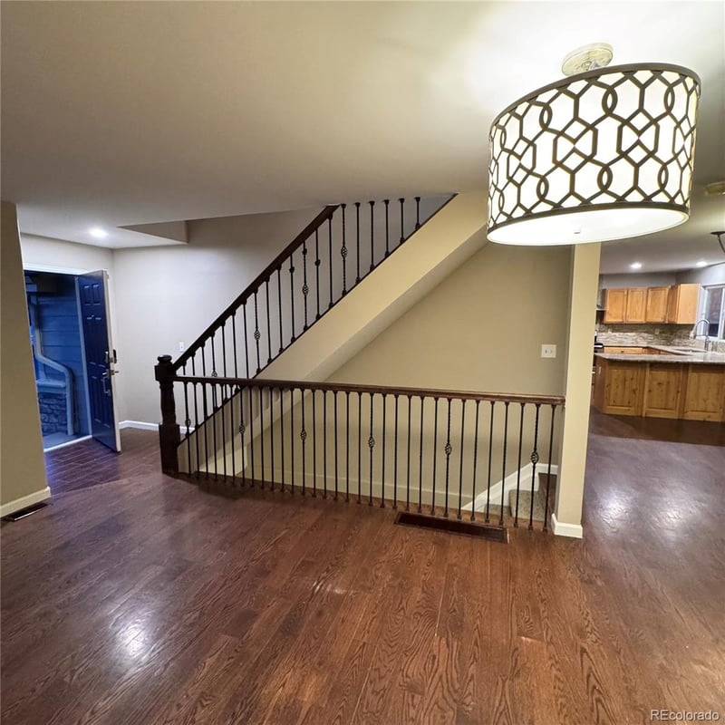 9440 Bellaire St, Thornton, CO 80229