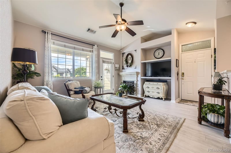 10467 Hampden Ave #204, Lakewood, CO 80227