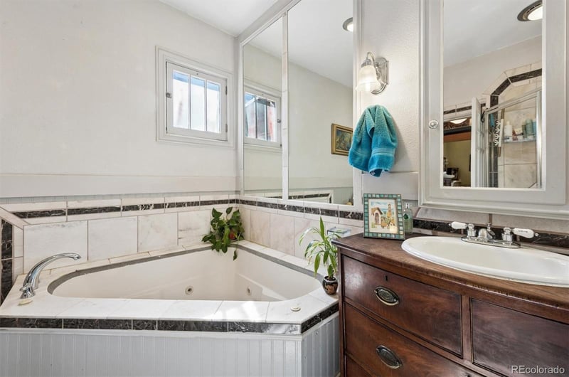 4047 Madison St, Denver, CO 80216