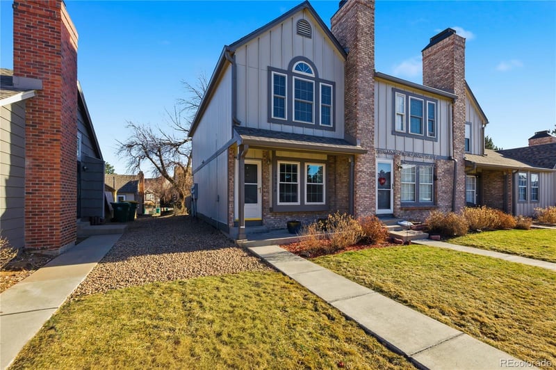 16991 Chenango Ave #A, Aurora, CO 80015
