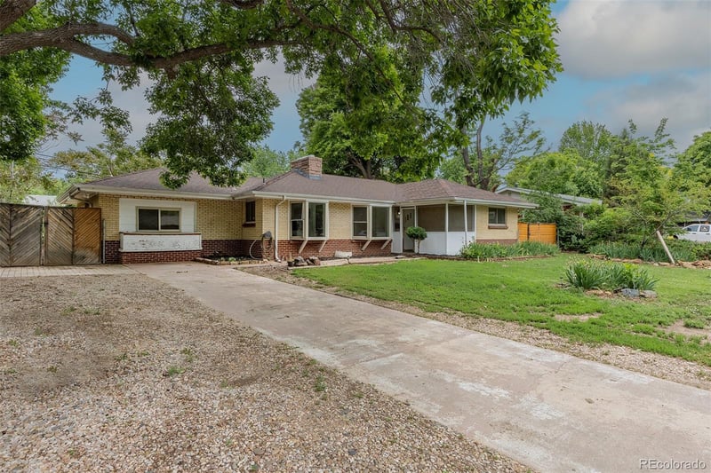 5810 Greenwood St, Littleton, CO 80120