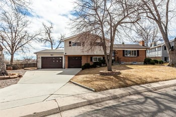 302 Melody Dr, Northglenn, CO 80260