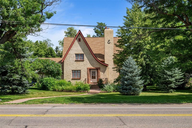 8075 32 Ave, Wheat Ridge, CO 80033