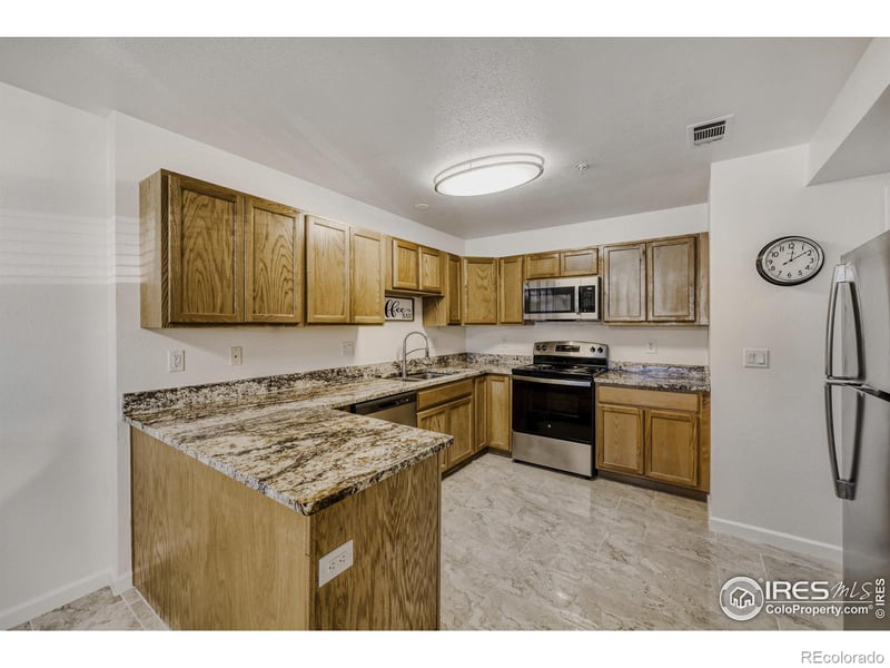 2900 Purcell St #J1, Brighton, CO 80601