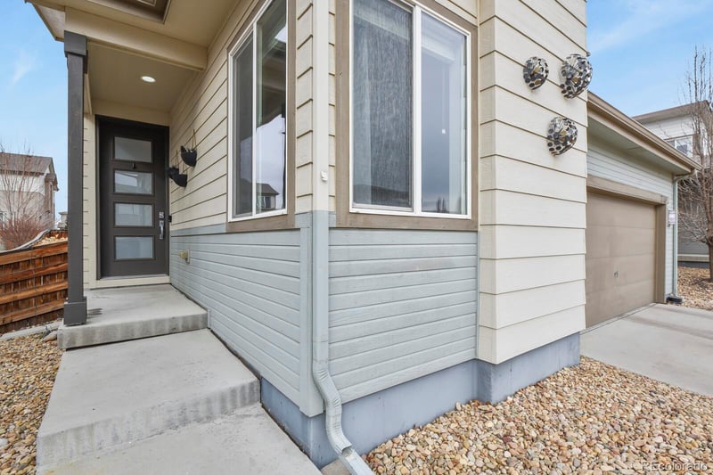 17437 111th Ave, Commerce, CO 80022