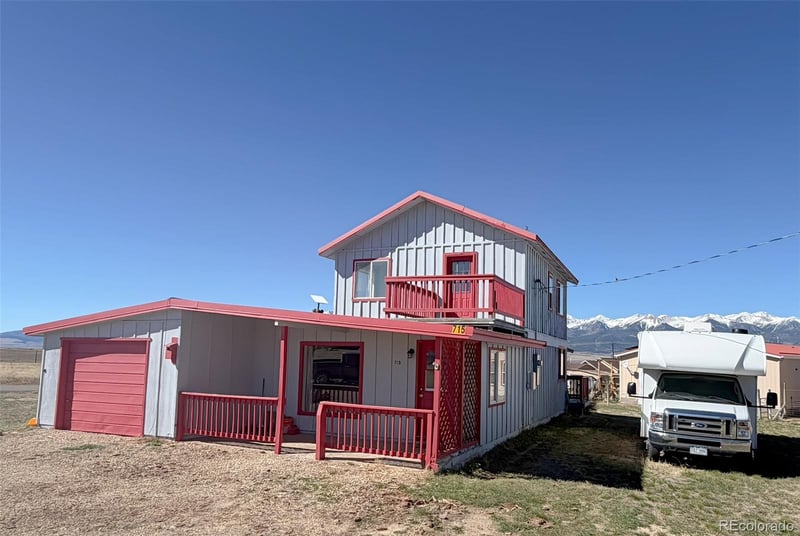 715 2nd St, Silver Cliff, CO 81252