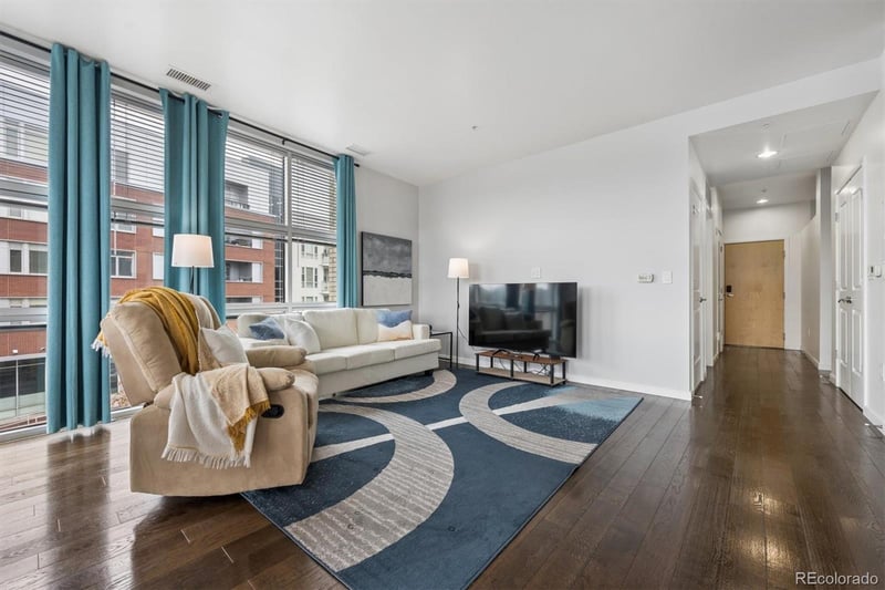 2958 Syracuse St #317, Denver, CO 80238