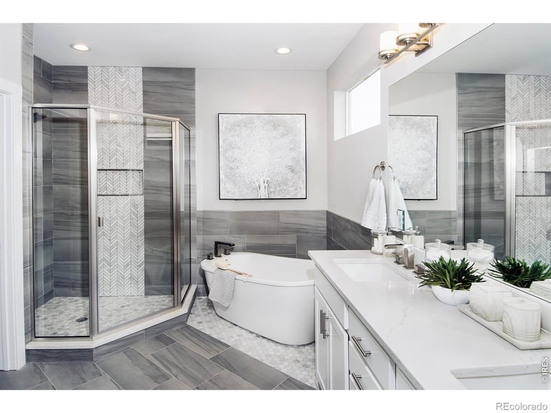 348 Rustic Barn Ln, Berthoud, CO 80513