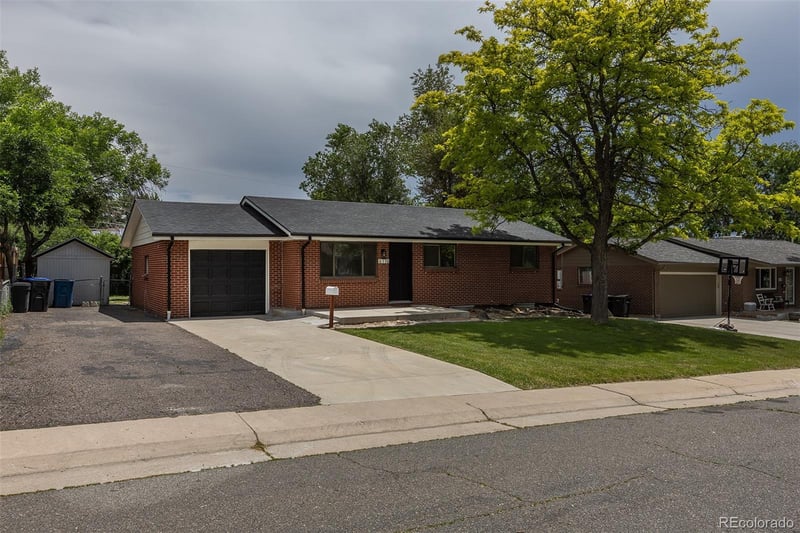 6176 Ammons St, Arvada, CO 80004