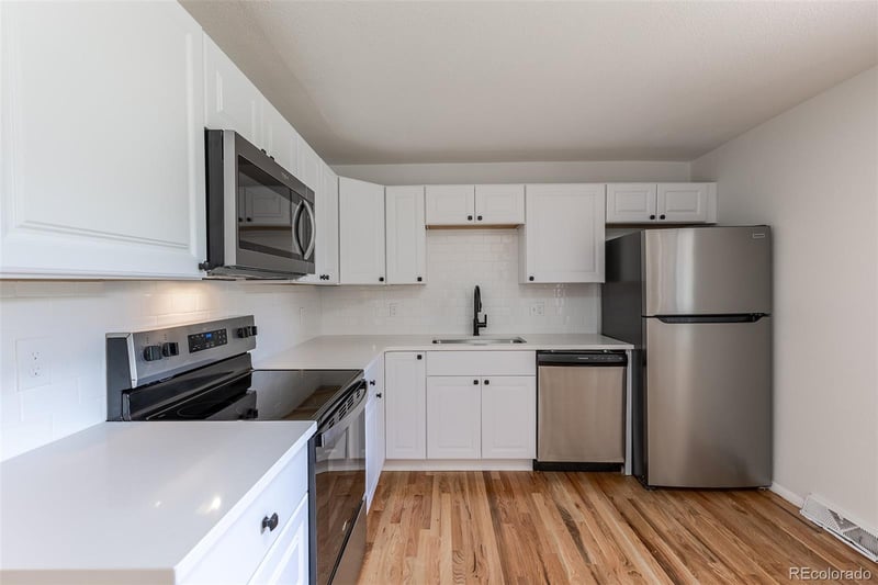 6176 Ammons St, Arvada, CO 80004