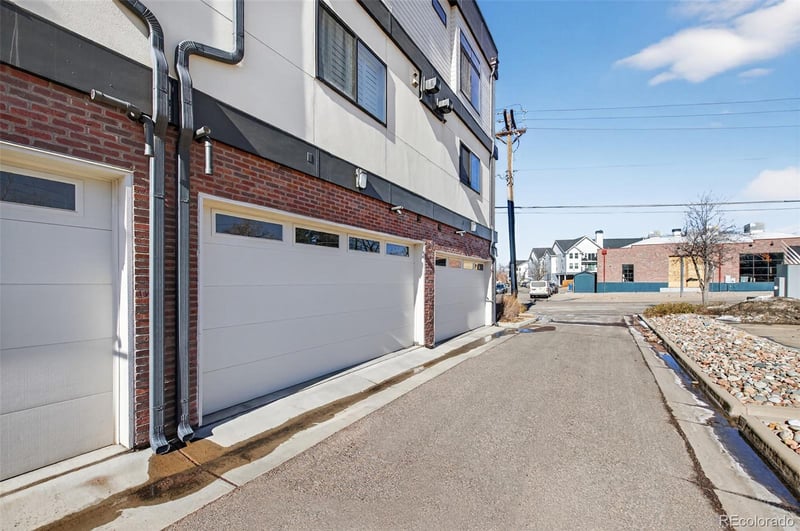 2214 Powers Ave, Littleton, CO 80120