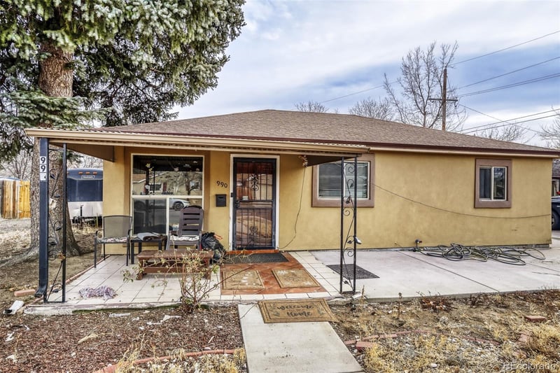 990 Toledo St, Aurora, CO 80011