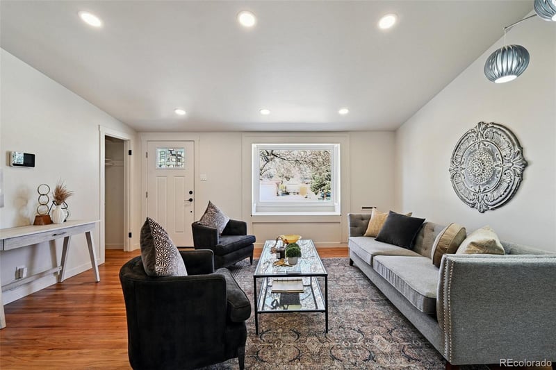 2580 Valley View Dr, Denver, CO 80221