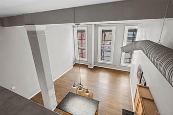 1555 California St #302, Denver, CO 80202