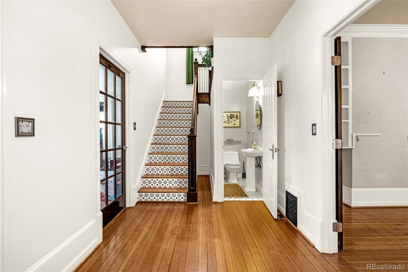 806 Platte Ave, Colorado Springs, CO 80903