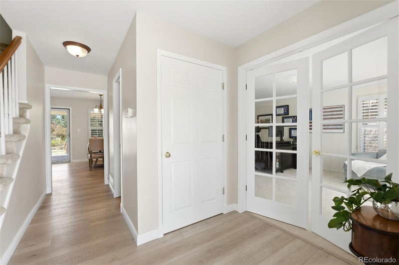 2255 Thistle Ridge Cir, Highlands Ranch, CO 80126