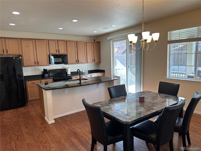 5733 Fultondale Ct, Aurora, CO 80016