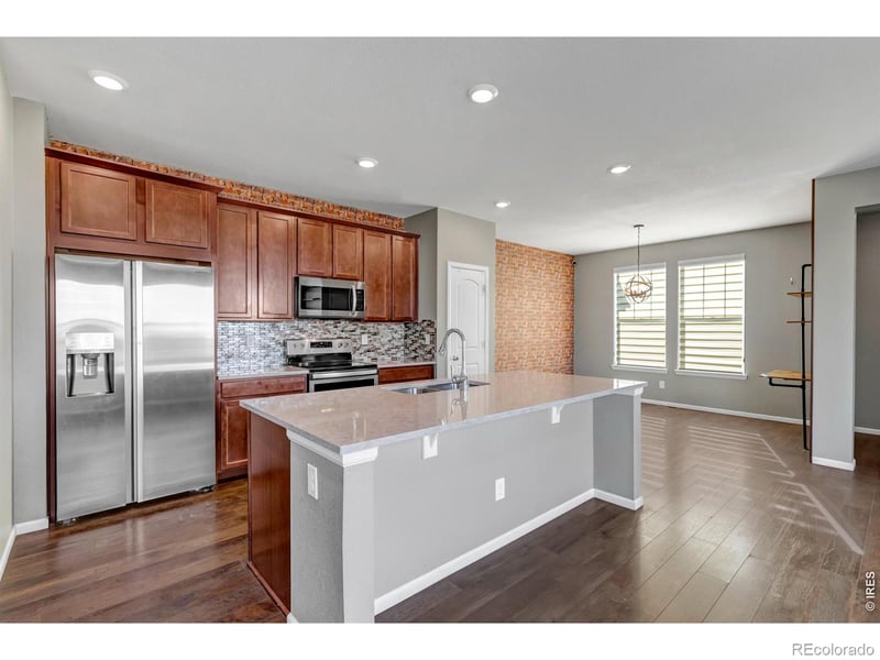 21876 Radcliff Cir, Aurora, CO 80015