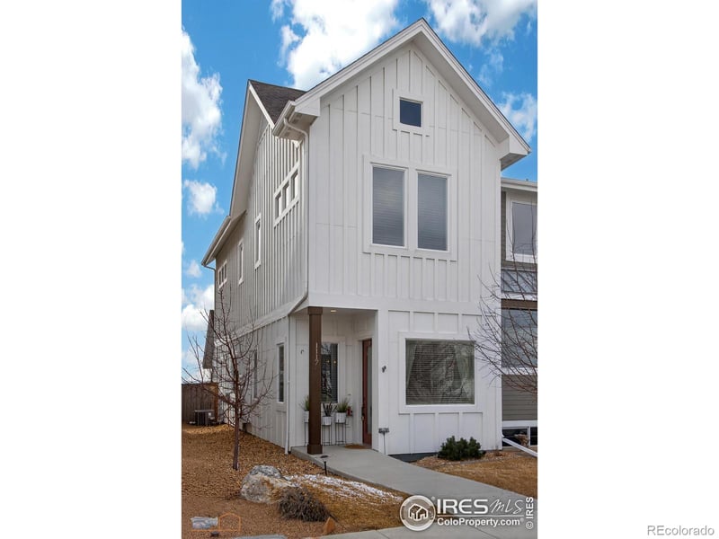 1117 Little Branch Ln, Berthoud, CO 80513