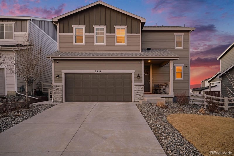 2557 Villageview Ln, Castle Rock, CO 80104