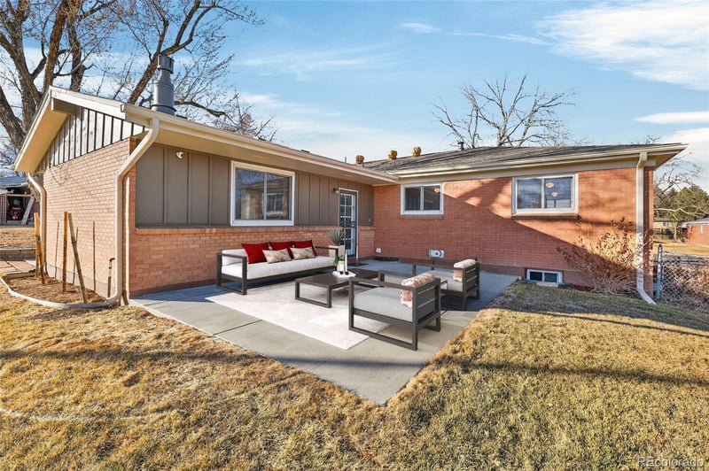 3370 Tanforan Dr, Englewood, CO 80110