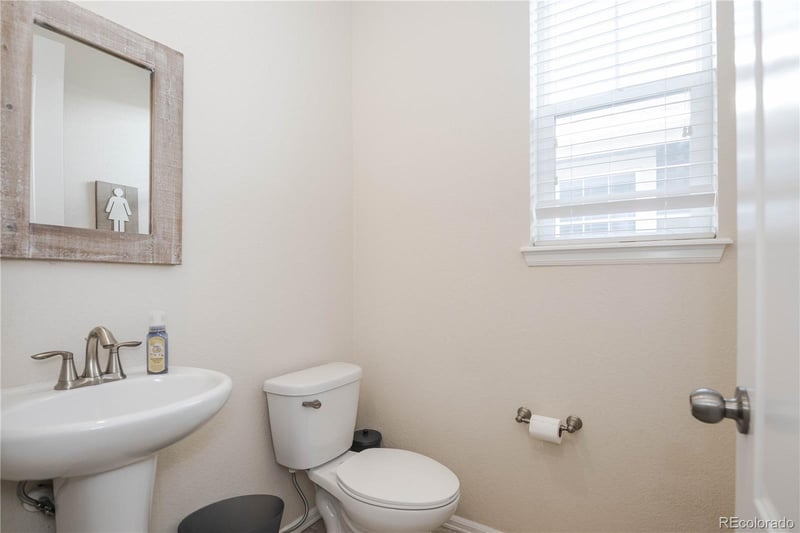 15248 Yellowthroat St, Parker, CO 80134