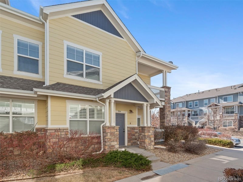 9557 Pearl Cir #204, Parker, CO 80134