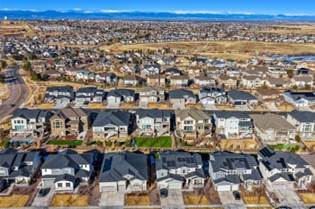 27841 E Lakeview Dr, Aurora, CO 80016