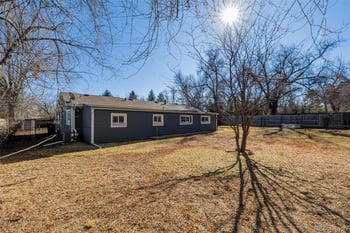 565 Saulsbury St, Lakewood, CO 80226