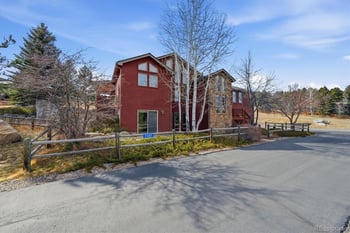 7307 Settlers Dr, Morrison, CO 80465