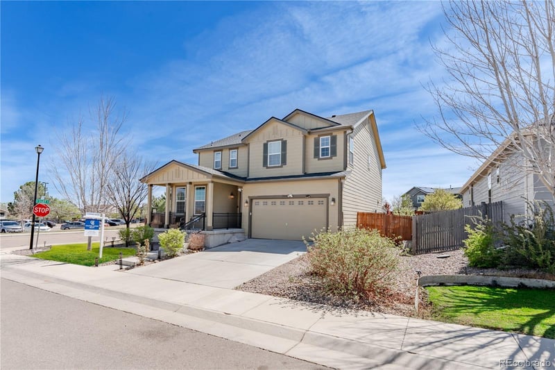 19130 Adriatic Cir, Aurora, CO 80013