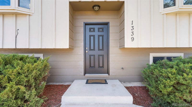 1339 Hiawatha Dr, Colorado Springs, CO 80915