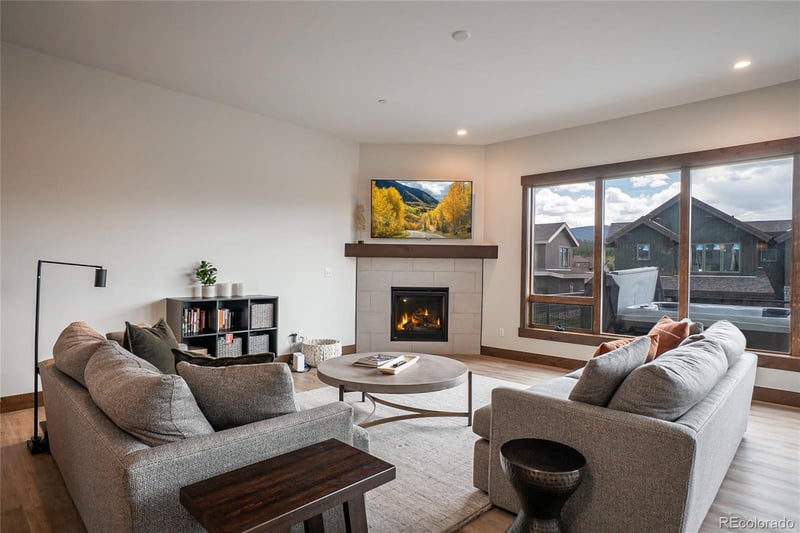 158 Hay Meadow Dr, Fraser, CO 80442