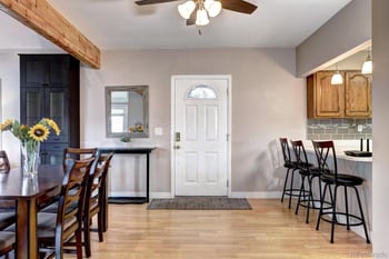 7877 S University Way, Centennial, CO 80122