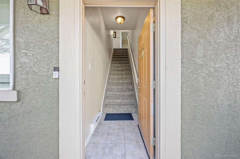 22520 Ontario Dr #202, Aurora, CO 80016