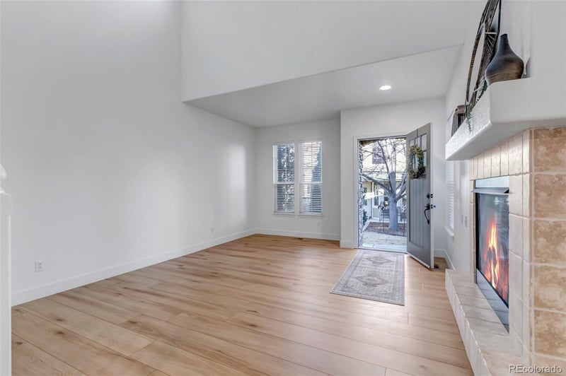 8853 Edinburgh Cir, Highlands Ranch, CO 80129