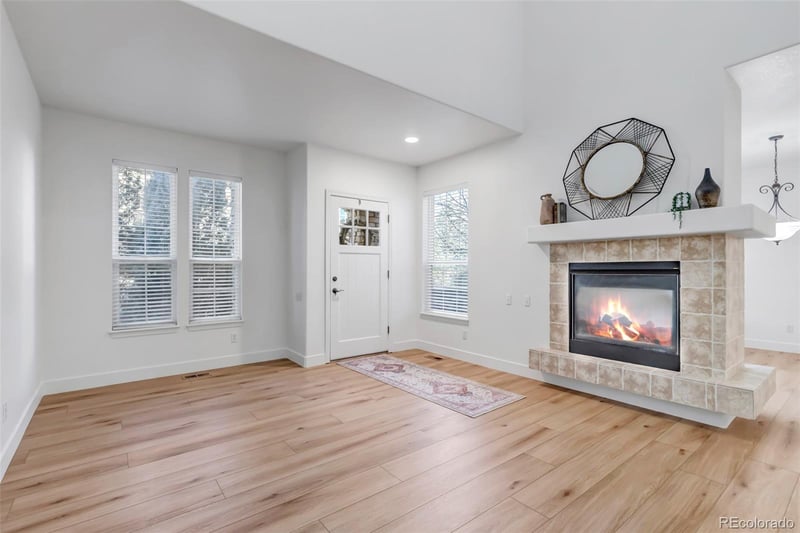 8853 Edinburgh Cir, Highlands Ranch, CO 80129