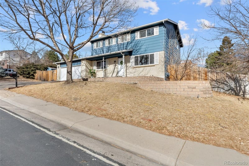 2334 Hoyt St, Lakewood, CO 80227