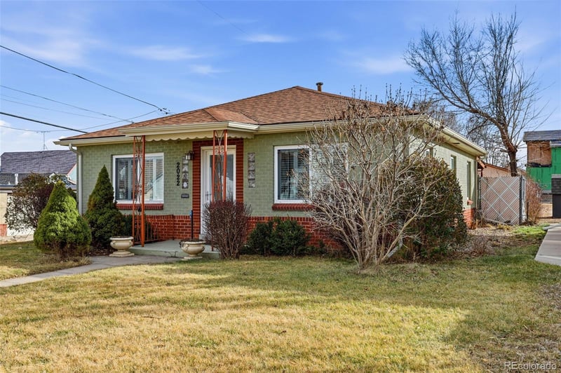 2022 Elk Pl, Denver, CO 80211