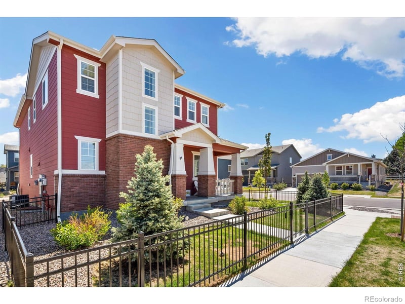 6044 Flying Mallard Dr, Fort Collins, CO 80528