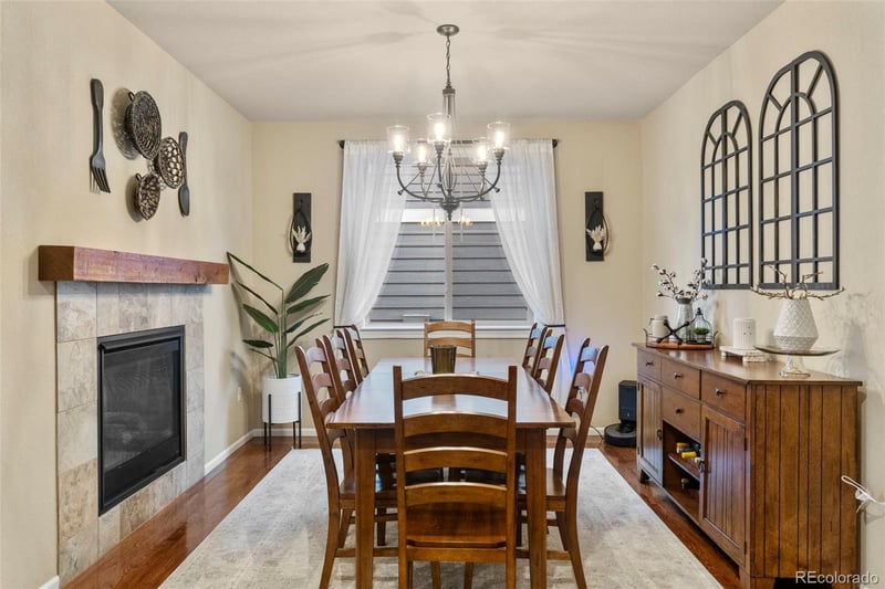 8371 Gardenia St, Arvada, CO 80005