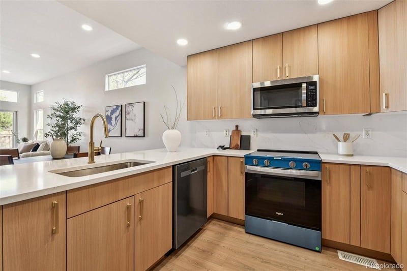 5211 119th Ct, Thornton, CO 80233