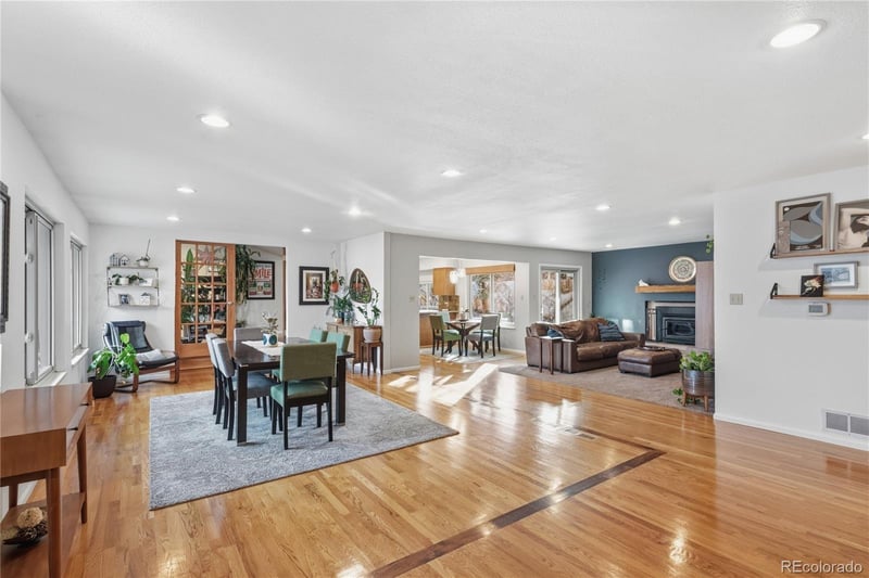 7840 Friend Pl, Littleton, CO 80128